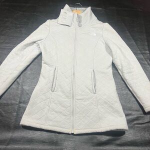The North Face Women's Light Gray Quilted Ski Jacket